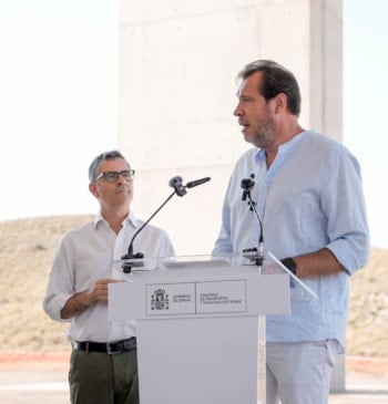 Óscar Puente se reafirma en su estrategia provocadora sobre los incendios ante [...]
