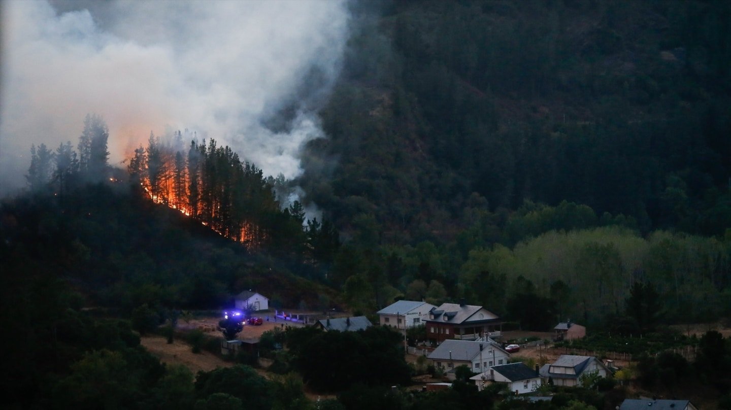 Los Reyes visitarán mañana las zonas afectadas por los incendios en Sanabria y Las Médulas