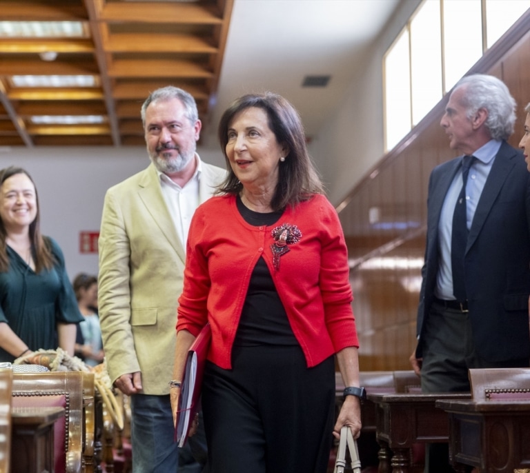 Robles reclama asumir responsabilidades autonómicas e insiste en la prevención ante los incendios
