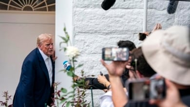 Las preguntas gritadas al presidente