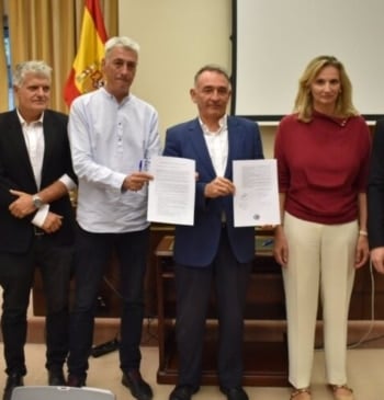 El PP ya firmó con el PSOE un acuerdo contra el cambio [...]