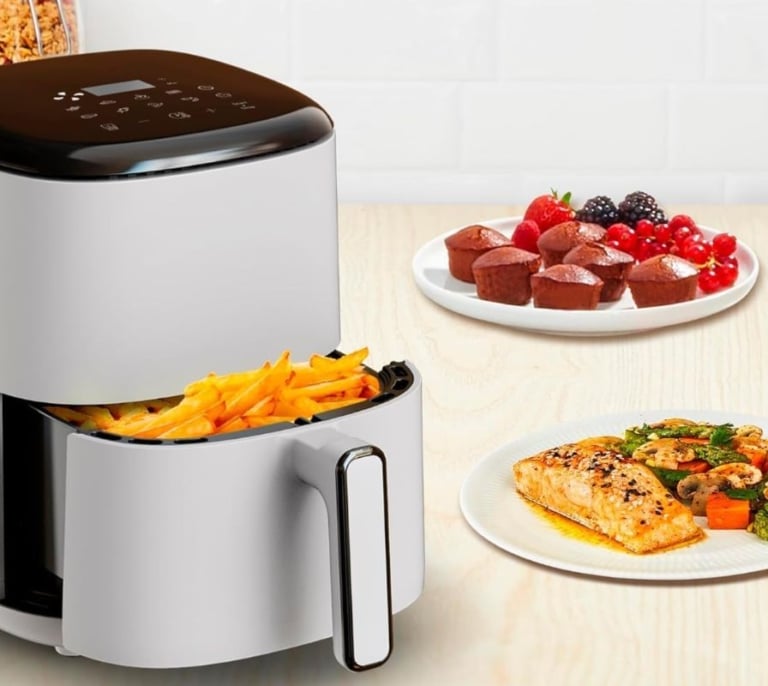 Esta es la freidora de aire de Moulinex con la que puedes olvidarte del horno y cocinar más sano en menos tiempo