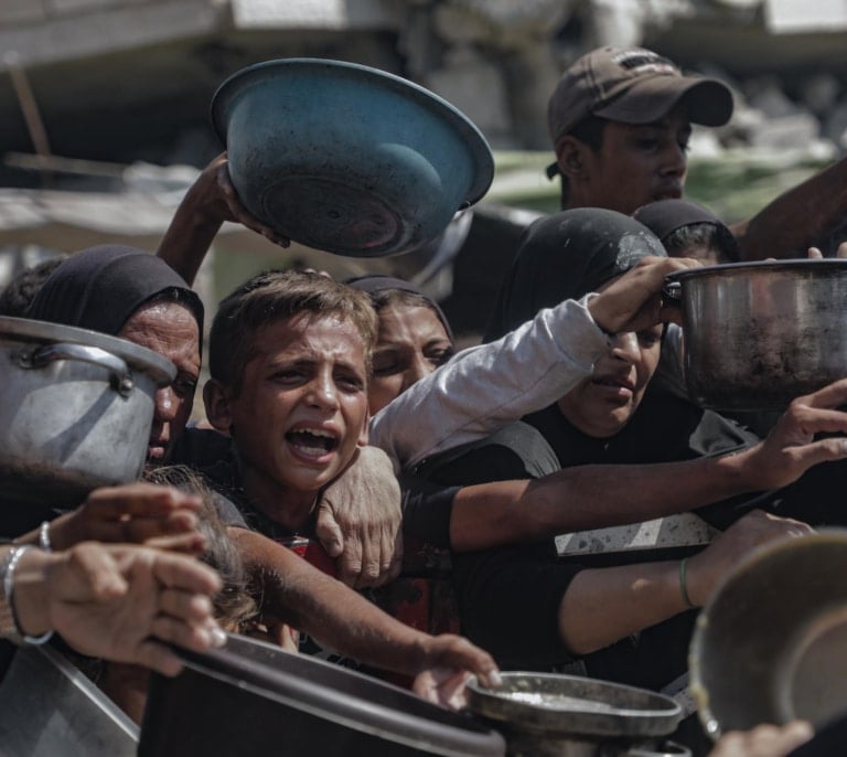 Cientos de empleados de la ONU piden que se califique ya de 'genocidio' la guerra de Israel en Gaza