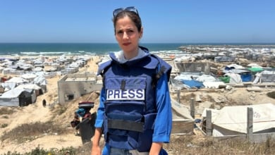El grito de una periodista desde Gaza: “Tenemos miedo, hambre y cansancio pero no dejaremos de informar hasta que acabe esta carnicería”