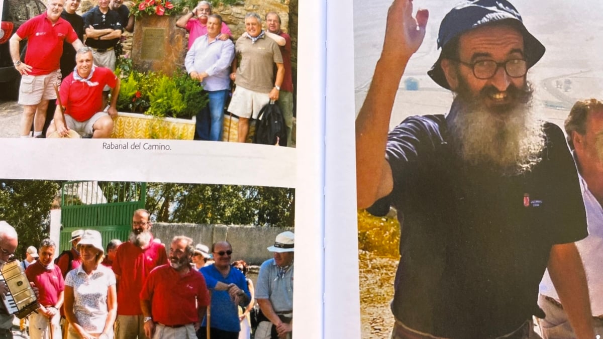Varias de las fotos de recuerdos publicadas en 'El legado de Julián Campo'.