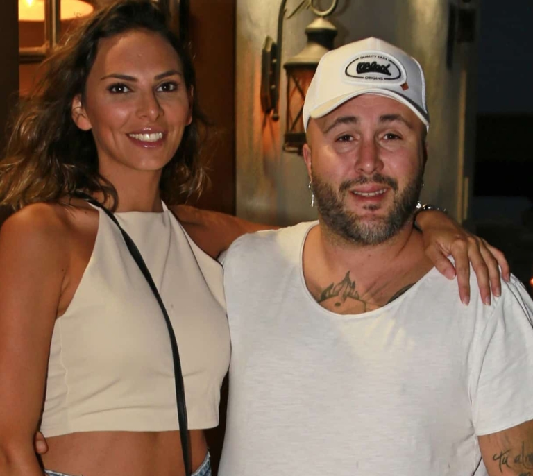 Kiko Rivera e Irene Rosales lanzan una crítica a Isabel Pantoja durante sus vacaciones en Menorca