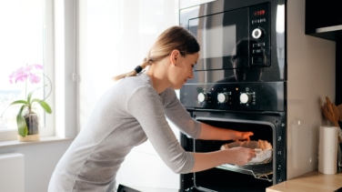 Precio de la luz hoy, 4 de agosto de 2025: estas son las horas más baratas y más caras