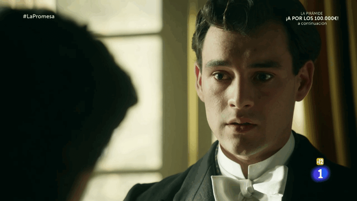 Xavi Lock interpreta a Curro en el serial de época 'La Promesa'