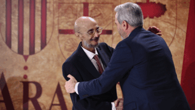 Honores a Lambán a izquierda y derecha: "Lo más importante es que fuimos amigos"
