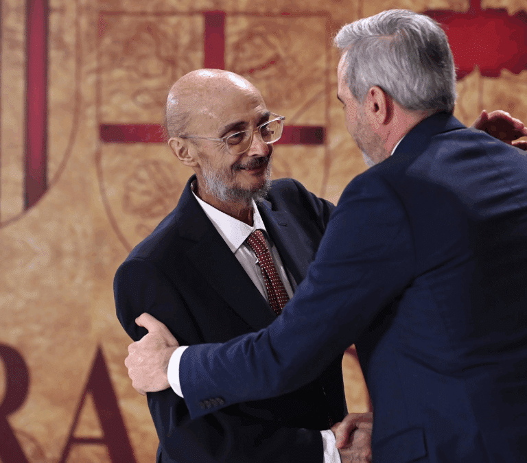 Honores a Lambán a izquierda y derecha: "Lo más importante es que fuimos amigos"