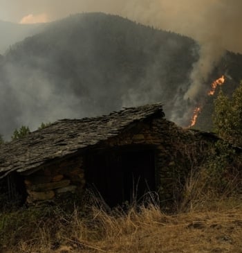 Galicia sin fuegos activos por primera vez desde que empezó la oleada [...]