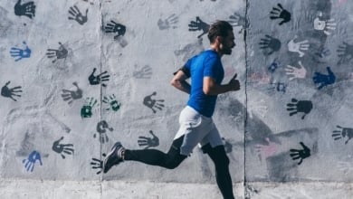 Cómo empezar a hacer deporte poco a poco tras el verano y no morir en el intento