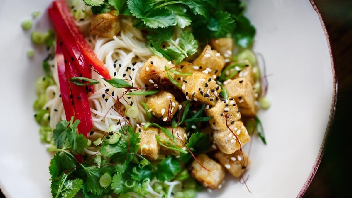 Descubre cómo comer saludable con el plato Harvard