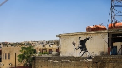 Banksy sigue removiendo conciencias, aún con sus contradicciones