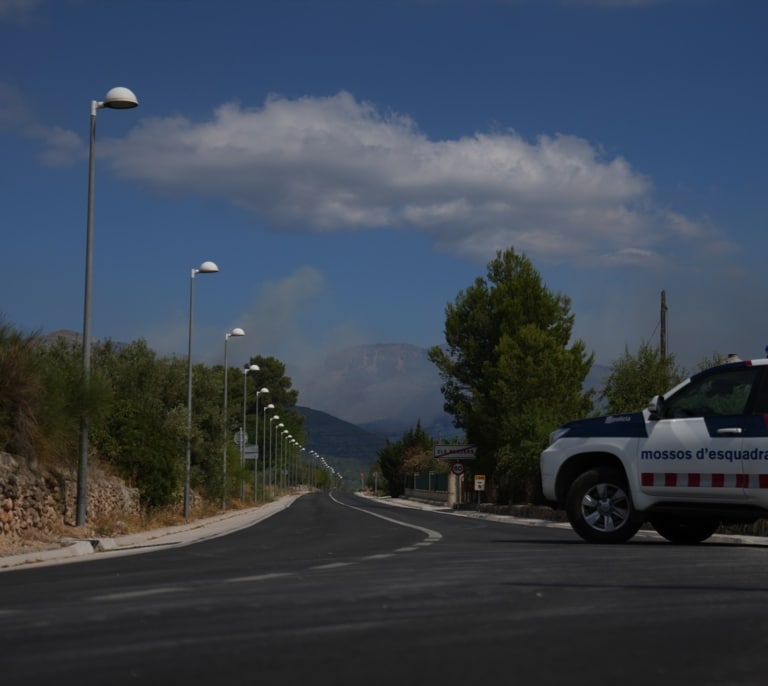 El conductor y su acompañante se intercambian los asientos antes de un control y da positivo por alcohol y cocaína