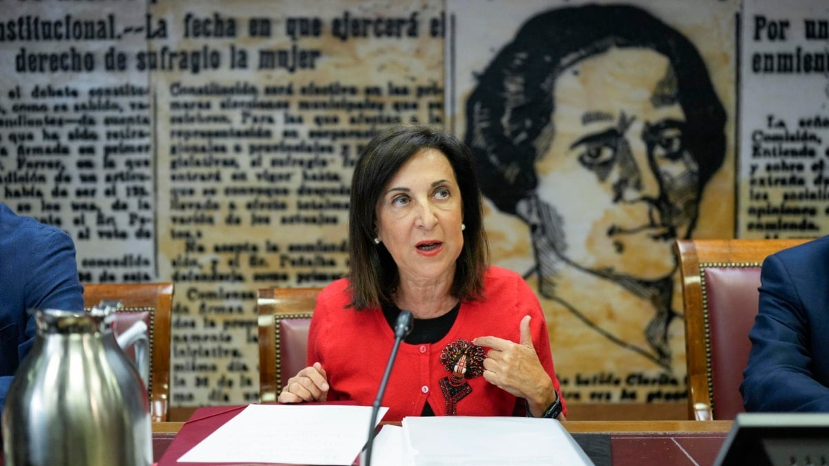 La ministra de Defensa, Margarita Robles, en su comparecencia extraordinaria en el Senado por los incendios, este martes