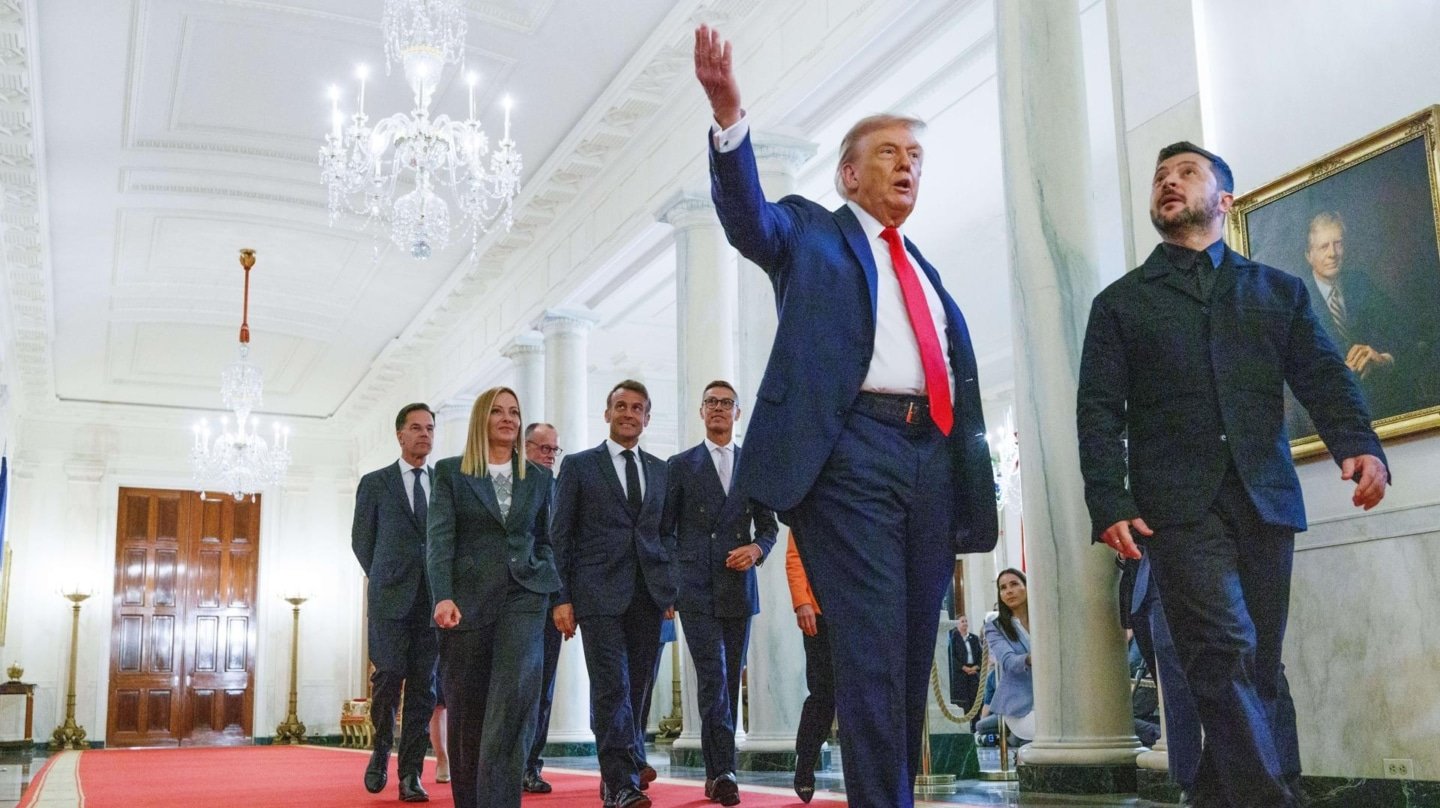 Donald Trump hace de guía en la Casa Blanca a Zelenski y varios líderes europeos