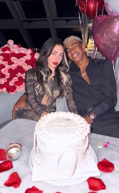 Lamine Yamal celebrando el cumpleaños de Nicki Nicole