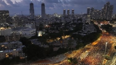'Martes de la ira' en Israel para forzar a Netanyahu a aceptar un alto el fuego avalado por el estamento militar