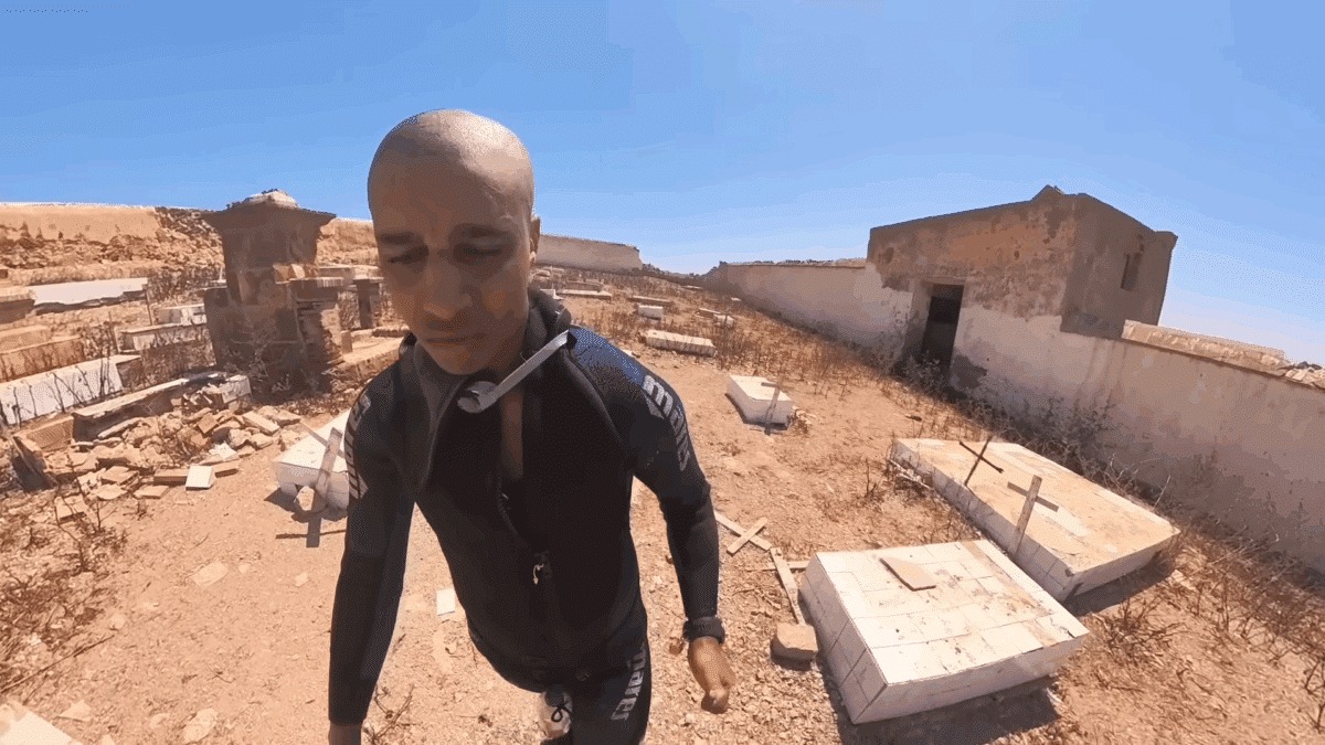 Un youtuber marroquí llega a nado hasta las islas Chafarinas sin ser detectado por el Ejército español