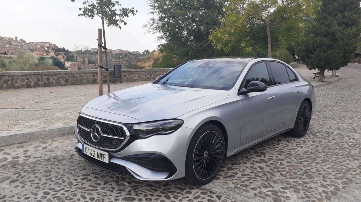 Mercedes-Benz E 220 d: Supremacía sobre ruedas