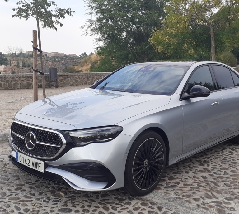 Mercedes-Benz E 220 d: Supremacía sobre ruedas