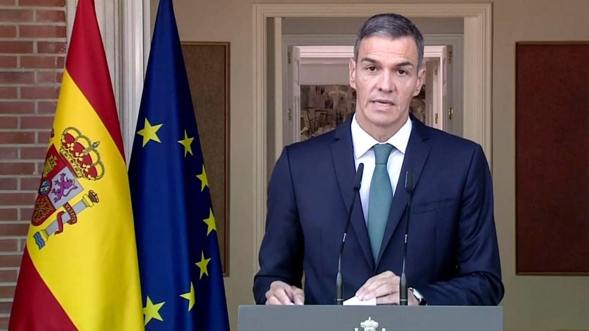 Pedro Sánchez, este lunes en el Palacio de la Moncloa para anunciar nueve medidas contra Israel ante el "genocidio" en Gaza.