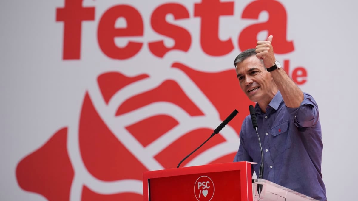 Sánchez reprocha a Aznar que dé lecciones sin haber pedido aún "disculpas" por Irak y el 11-M: "Tendrán mala conciencia"