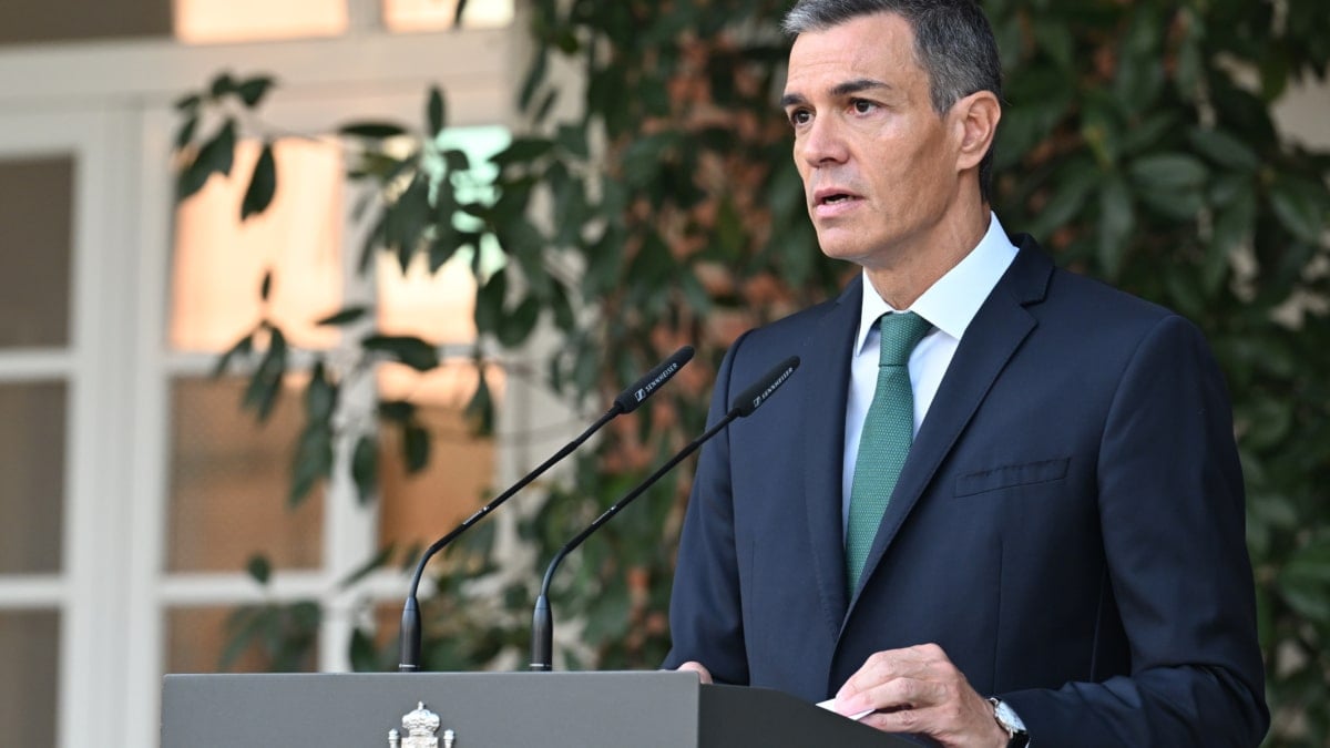 El presidente del Gobierno, Pedro Sánchez, durante su declaración institucional en la Moncloa de este 8 de septiembre de 2025.