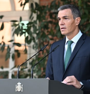 Sánchez anuncia un paquete de nueve medidas contra el "genocidio" de Israel [...]
