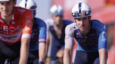 El equipo Israel Premier-Tech retira el nombre del país de su maillot para evitar incidentes el resto de La Vuelta