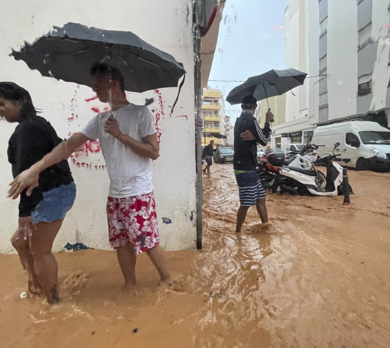 La UME se despliega en Ibiza por las inundaciones y envía refuerzos desde Valencia y Mallorca