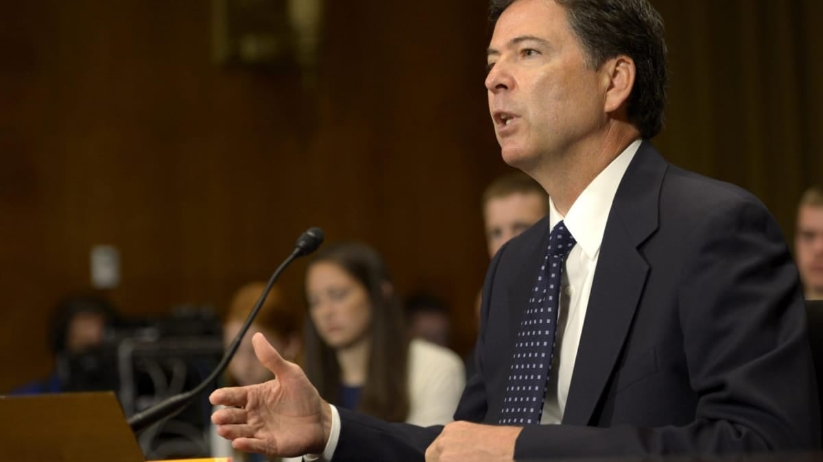 Un juzgado de EEUU imputa al exdirector del FBI que investigó la campaña de Trump