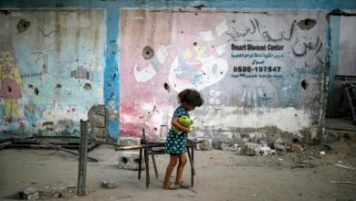 Educar para la vida; parar el genocidio
