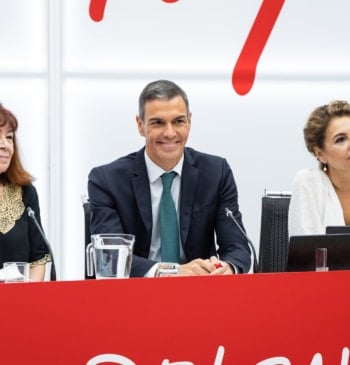 El PSOE asume la derrota de la jornada laboral pero descarga la [...]