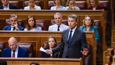 Feijóo a Sánchez: "Por seguir en el poder, usted pactaría hasta con Netanyahu"