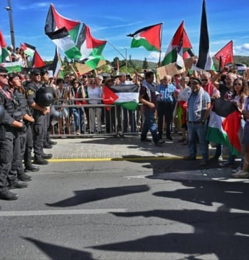 Ione Belarra e Irene Montero participan en las protestas contra Israel en [...]