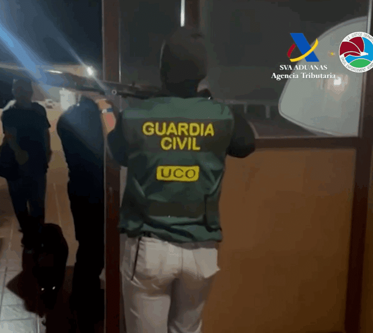 La UCO interviene más de 2 toneladas de cocaína y desarticula en Canarias una red violenta con miembros con formación militar