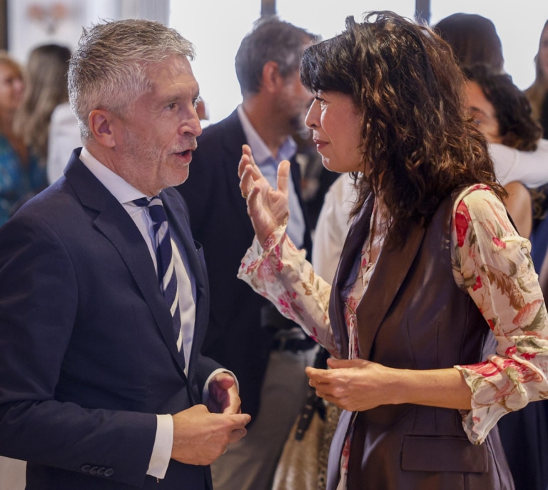 Redondo acusa a la Fiscalía de hacer una "valoración sin datos" y generar "alarma" con las pulseras antimaltrato