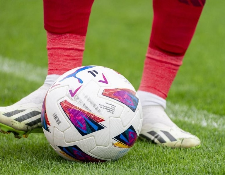 LALIGA aclara que la incidencia del VAR en Vallecas se debió a un fallo de la Unidad Móvil de Mediapro que "hacía saltar los diferenciales"