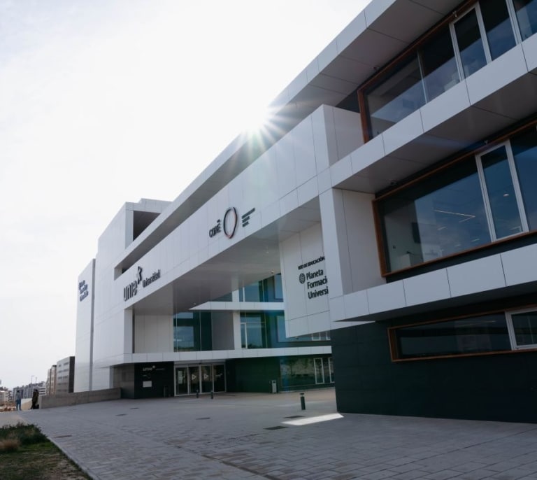 The Core y Atresmedia celebran una jornada para acercar la televisión y la radio a los futuros profesionales