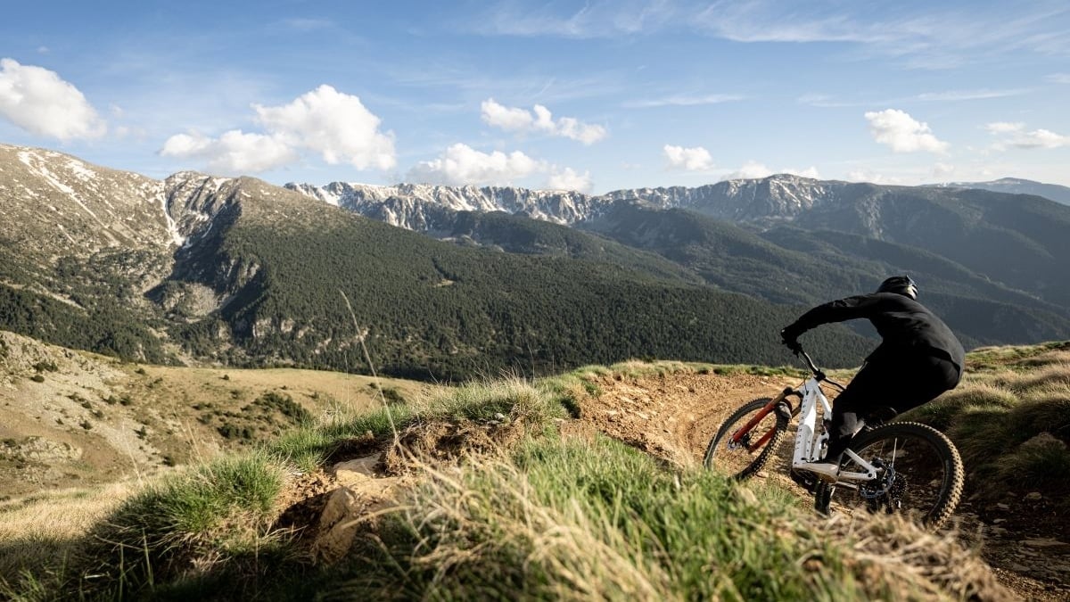 Las estaciones de Andorra consolidan la ocupación veraniega con un ligero crecimiento de visitantes
