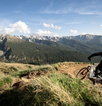 Las estaciones de Andorra consolidan la ocupación veraniega con un ligero crecimiento [...]