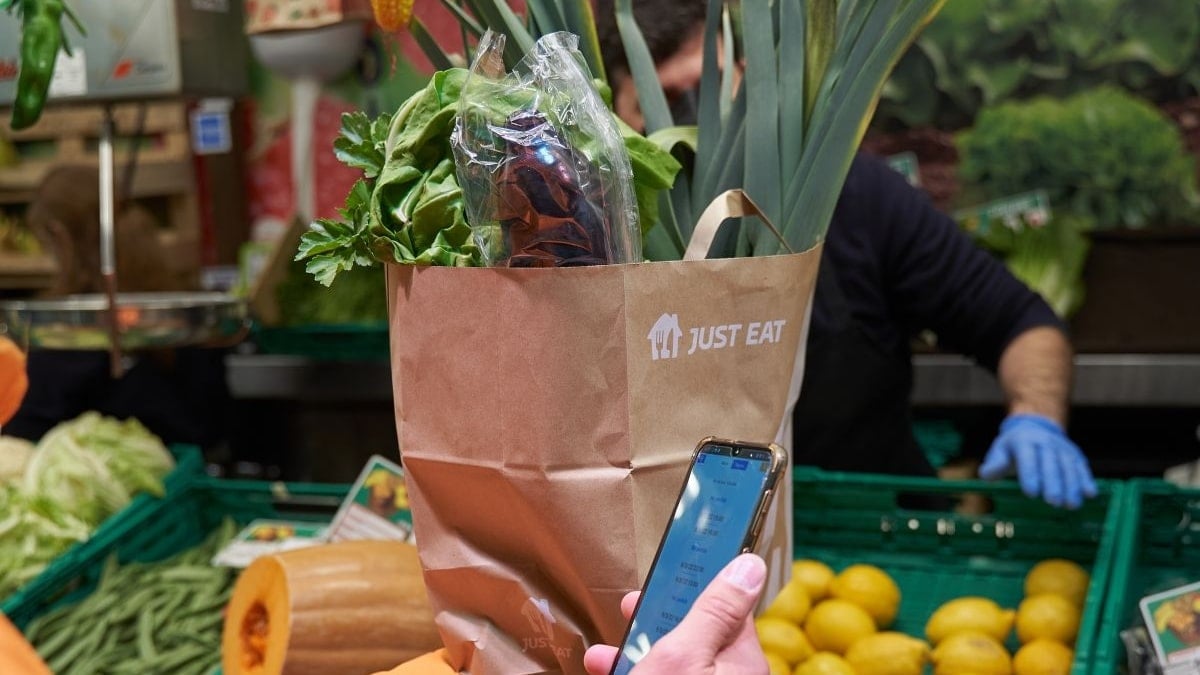 La vuelta a la rutina sigue siendo un desafío para los españoles, que encuentran en el delivery la solución para simplificar su día a día