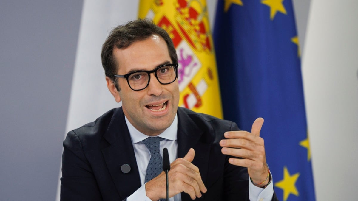 El ministro de Economía, Comercio y Empresa, Carlos Cuerpo, durante la rueda de prensa posterior a la reunión del Consejo de Ministros.