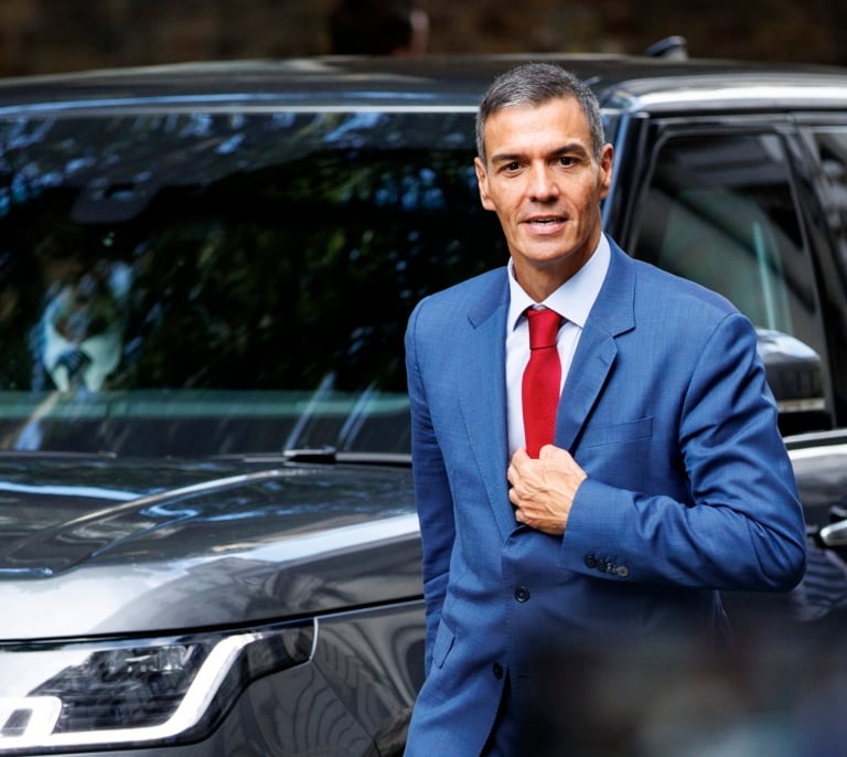 Un parque móvil 100% eléctrico en 2035, el sueño imposible de Sánchez que tumba Europa