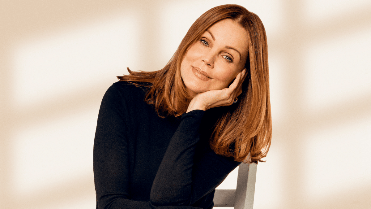 ¿Qué fue de Belinda Carlisle? La heroína punk que sobrevivió a las adicciones y a su único gran éxito