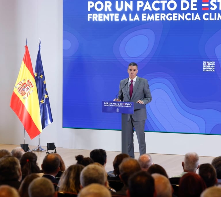 Sánchez propone crear una agencia estatal que coordine con las CCAA la lucha contra los incendios o las danas