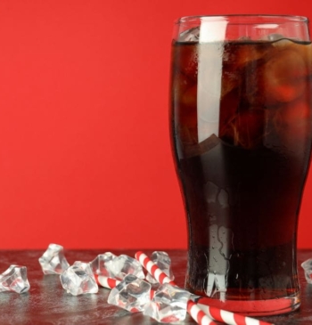Esto es lo que le pasa al cuerpo si bebes coca-cola zero [...]