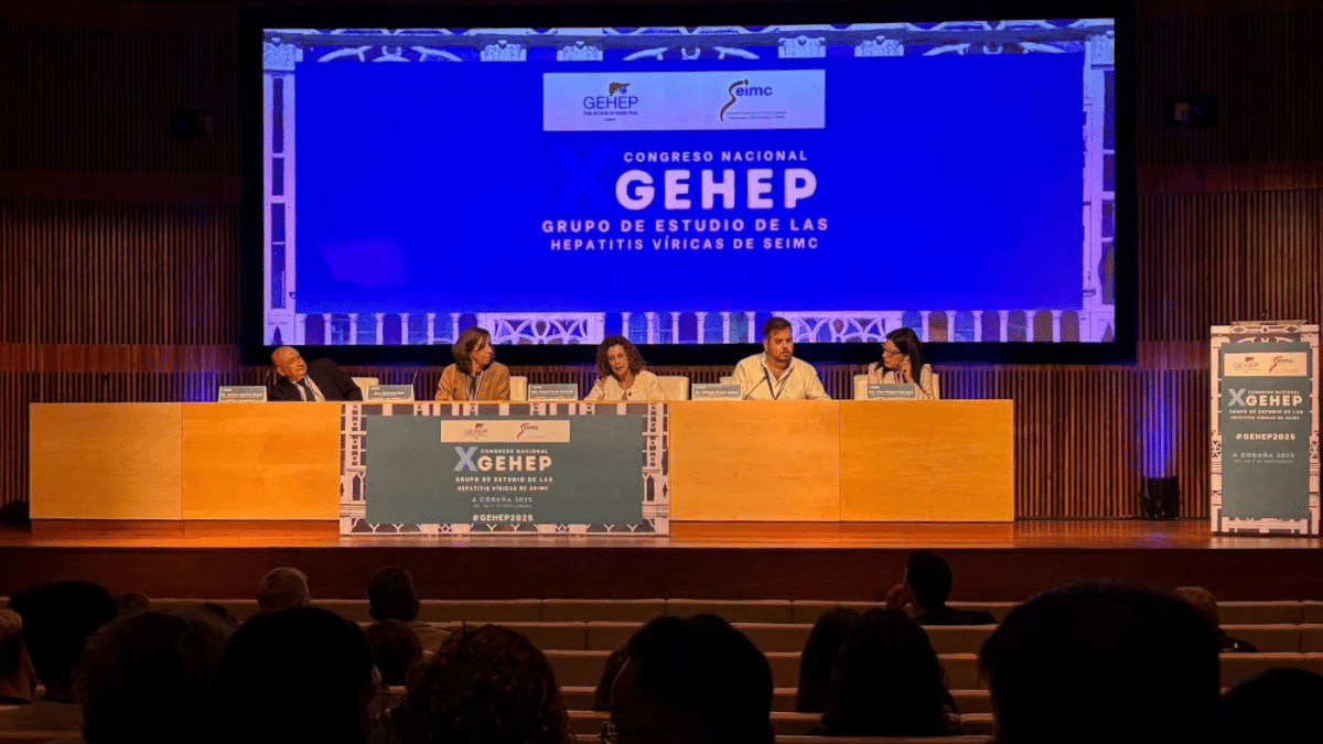 Sesión inaugural del décimo congreso nacional del GEHEP, en La Coruña.